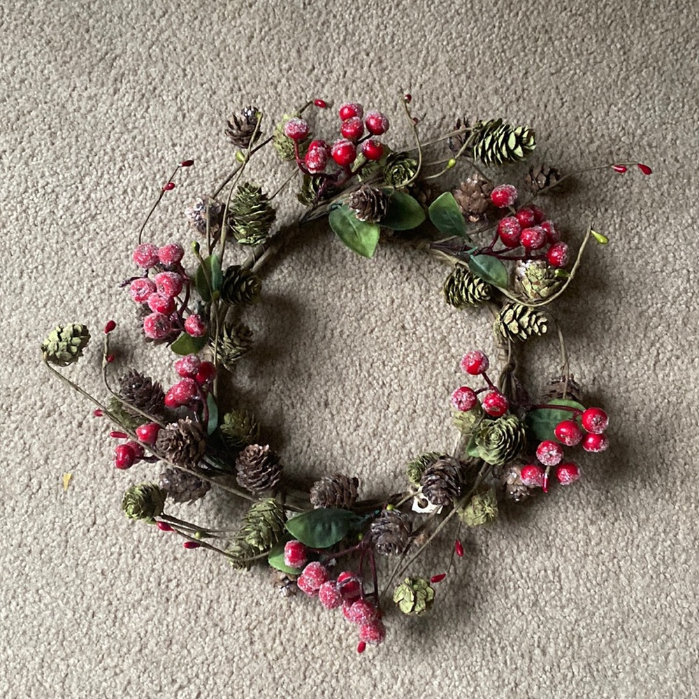 Pinecones, Frosted Berry Wreath